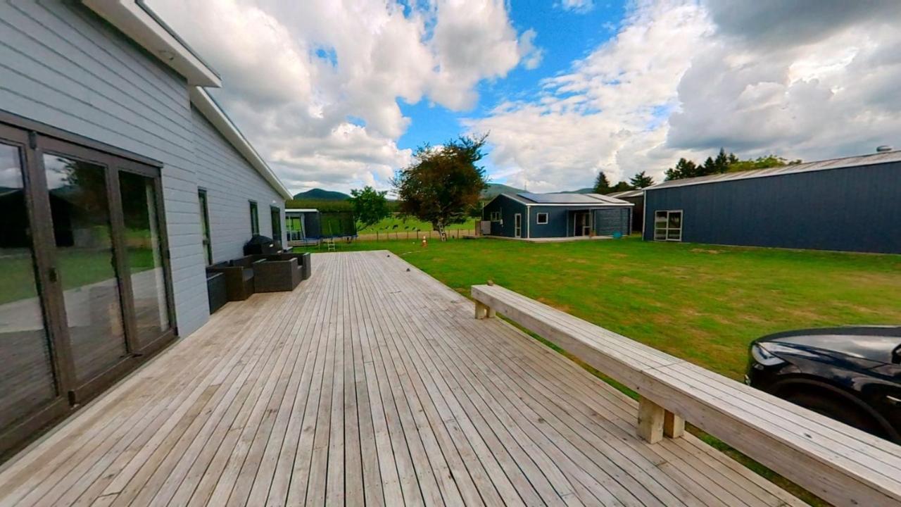 Full Holiday Home To Yourself, Up To 21 Guests Atiamuri Εξωτερικό φωτογραφία